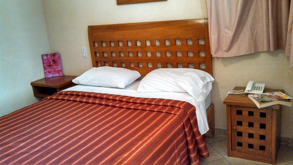 קוארנבאקאבה Hotel Real Santa Maria מראה חיצוני תמונה